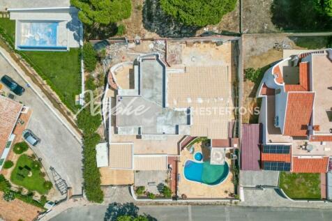 Bargain 4 Bed Detached Villa Renovation Project For Sale Nr Vila Sol (13)