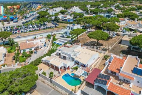 Bargain 4 Bed Detached Villa Renovation Project For Sale Nr Vila Sol (9)
