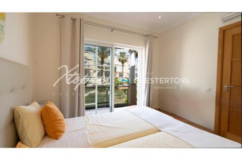 Vial Sol 4 Bed Townhouse For Sale (42)