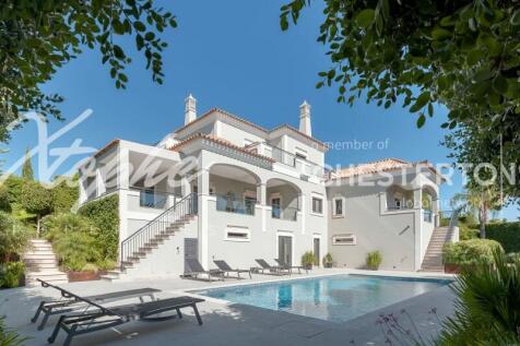 The Crest Fully Renovated 5 bed Villa For Sale (32)
