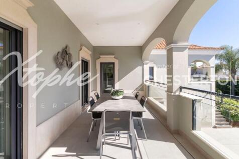 The Crest Fully Renovated 5 bed Villa For Sale (25)