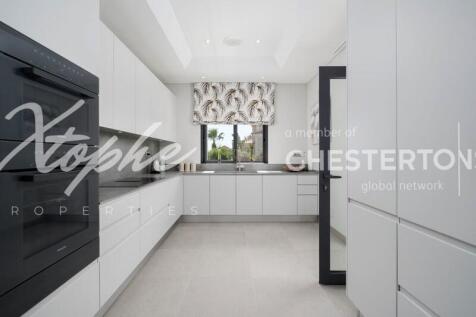 The Crest Fully Renovated 5 bed Villa For Sale (45)