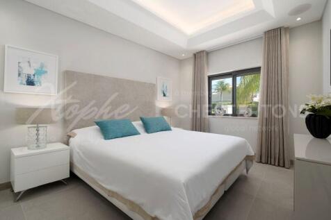 The Crest Fully Renovated 5 bed Villa For Sale (12)