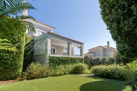 The Crest Fully Renovated 5 bed Villa For Sale (28)