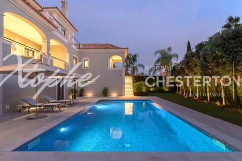 The Crest Fully Renovated 5 bed Villa For Sale (10)