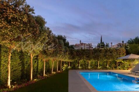 The Crest Fully Renovated 5 bed Villa For Sale (12)