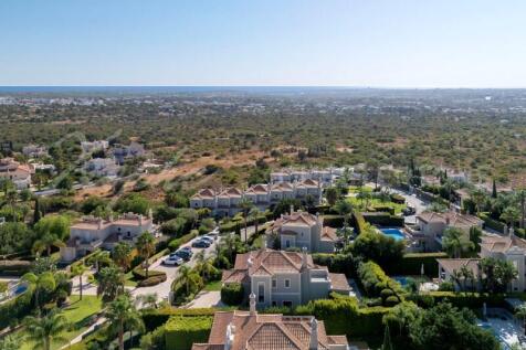 The Crest Fully Renovated 5 bed Villa For Sale (3)