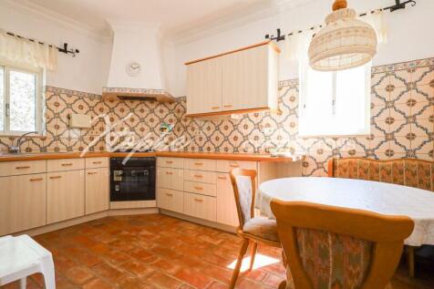 Loulé Sea View 2 Bed Villa For (4)