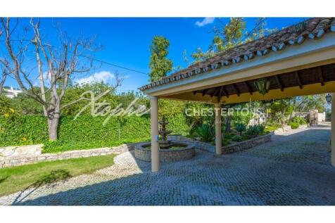 6 Bed Country Villa With Distant Sea Views For Sale In Quinta das Raposeiras (1)