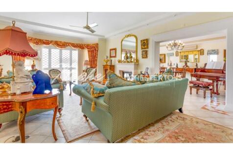 6 Bed Country Villa With Distant Sea Views For Sale In Quinta das Raposeiras (10)