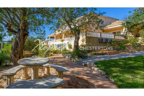 6 Bed Country Villa With Distant Sea Views For Sale In Quinta das Raposeiras (57)