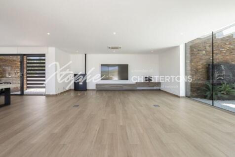 Quelfes 4 Bed Villa For Sale (14)