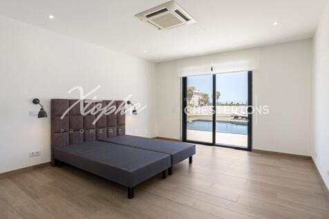 Quelfes 4 Bed Villa For Sale (26)