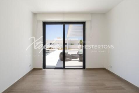 Quelfes 4 Bed Villa For Sale (30)