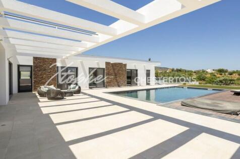 Quelfes 4 Bed Villa For Sale (47)