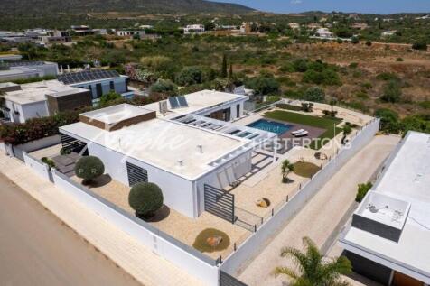 Quelfes 4 Bed Villa For Sale (7)