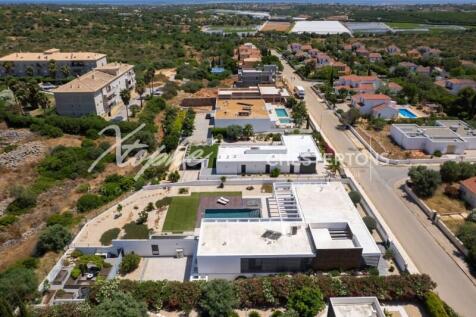 Quelfes 4 Bed Villa For Sale (6)