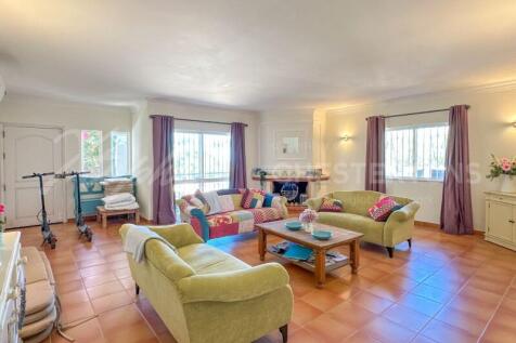 Areeiro 3 Bed Villa With Sea views For Sale (13)