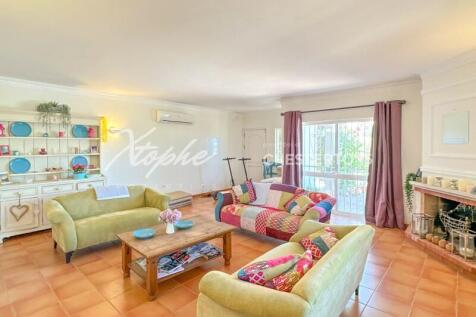 Areeiro 3 Bed Villa With Sea views For Sale (14)