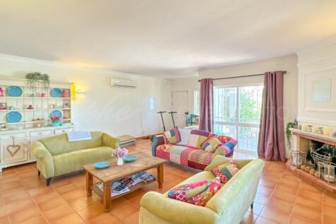 Areeiro 3 Bed Villa With Sea views For Sale (14)