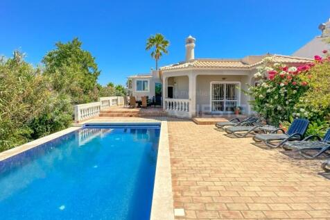Areeiro 3 Bed Villa With Sea views For Sale (17)