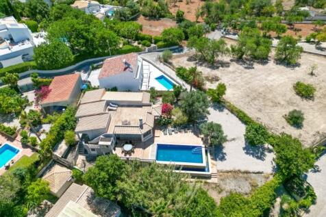 Almancil Areeiro 3 Bed Villa With Sea views For Sale (4)