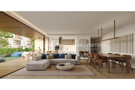 Vilamoura 2 Bed Apartment For Sale