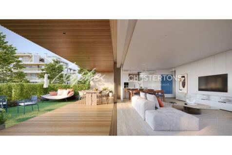 Vilamoura 2 Bed Apartment For Sale