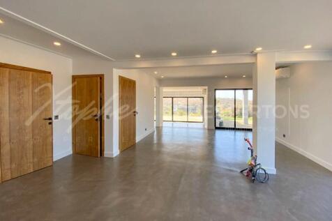 Quarteira 7 Bed Villa For Sale (7)