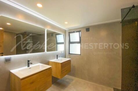 Quarteira 7 Bed Villa For Sale (9)