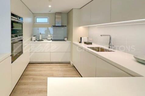 Vilamoura Sea Front 2 Bed Apartment for Sale (10)