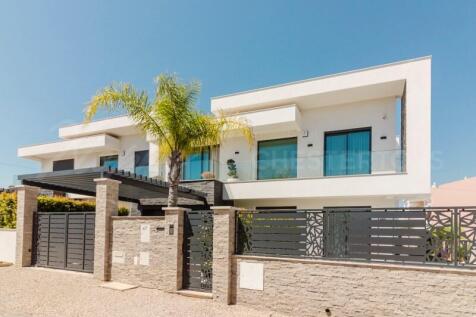 Almancil Brand New Semi-Detached 4 Bed Modern Property For Sale (17)