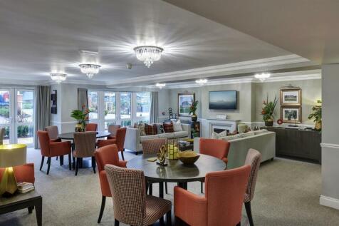 CRL_Stanley Lodge_04.03.22_Lounge 2.jpg