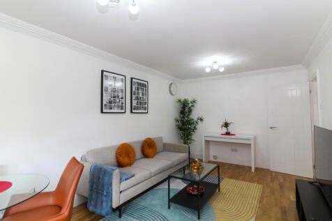 17ft plus reception for entertaining