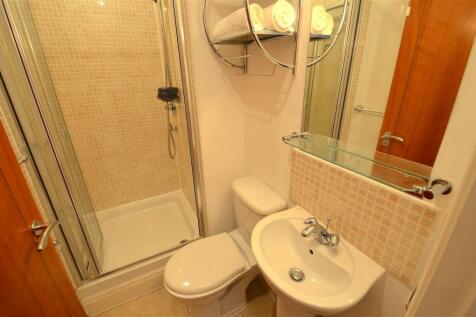 En Suite Shower Room