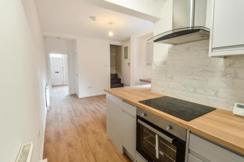 Kitchen 3.jpg
