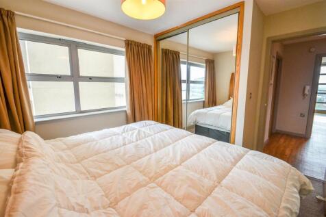 Bedroom 2.jpg