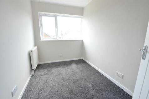 Bedroom 3.JPG
