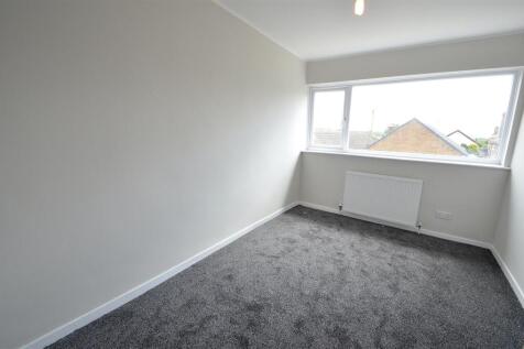Bedroom 2.JPG