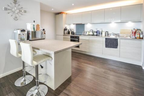 Kitchen 3_1.JPG