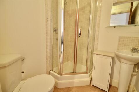 En Suite Shower Room