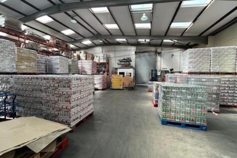 Former B&amp;Q Warehouse - internal.jpg