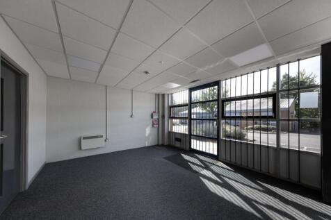 2023     883 Plymouth Road  STE228609.jpg
