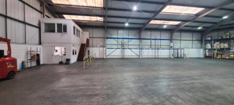 2B Enterprise  Warehouse 1.jpg