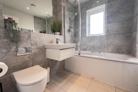Bensons bath 1.jpg