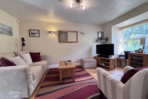 Earles Meadow lounge 2 2.jpeg
