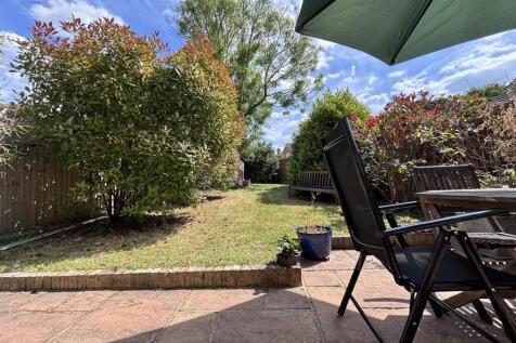 Earles Meadow Garden 2.jpeg