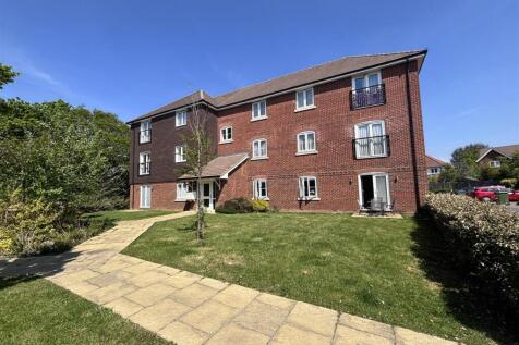 Briar external patio view.jpg