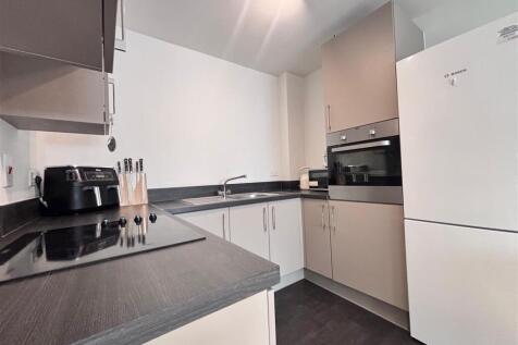 kitchen2.jpg