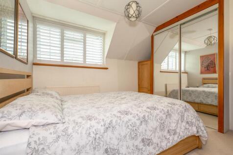 bedroom4.jpg